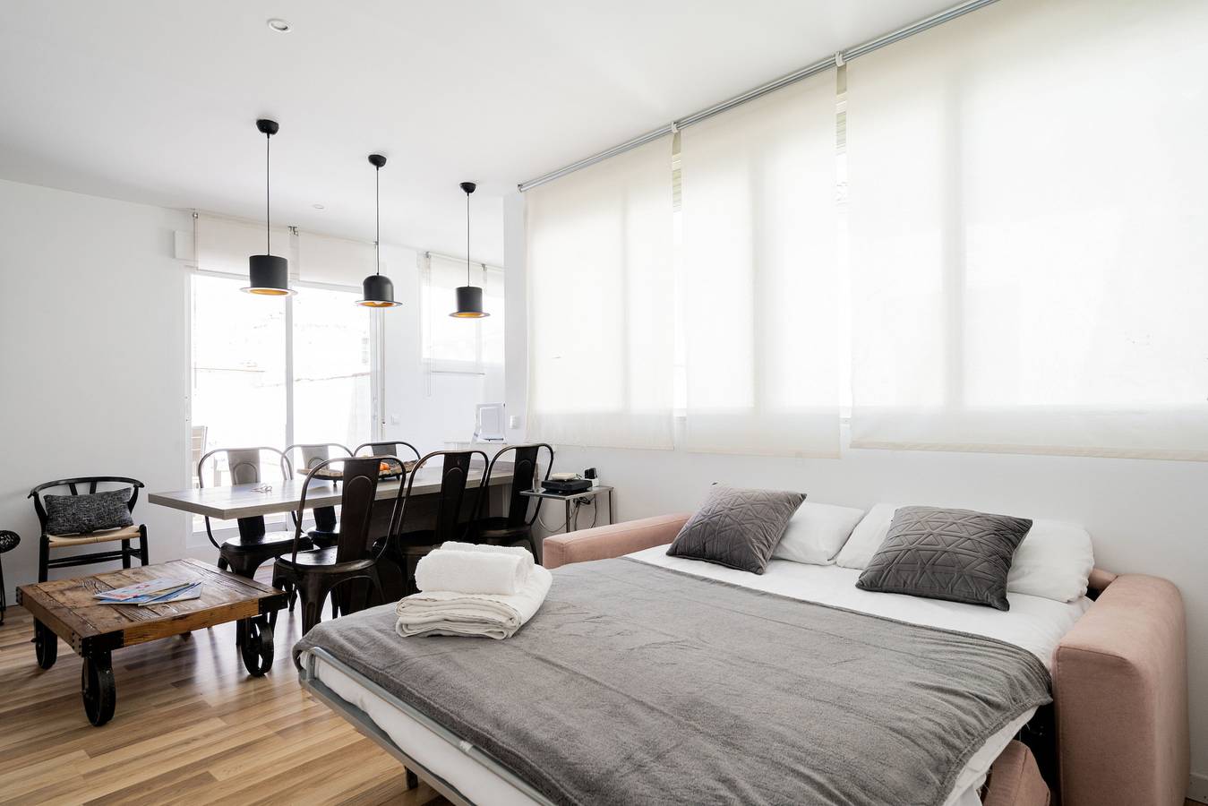 Entire apartment, M Ático Terraza Puerta del Sol in Centro (Madrid), Madrid