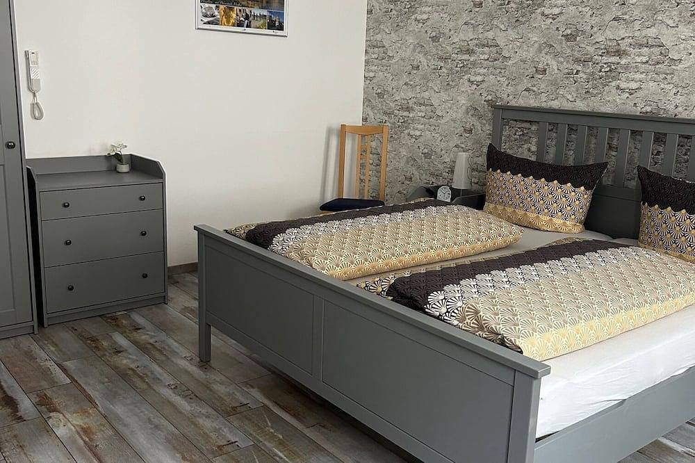 Ganze Wohnung, Ferienwohnung Am Theaterplatz- Ihr Feriendomizil im Zentrum von Meißens Altstadt in Meißen, Meißen Region