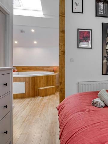 Gîte pour 2 personnes, avec jacuzzi et terrasse, animaux acceptés dans Sougné-Remouchamps