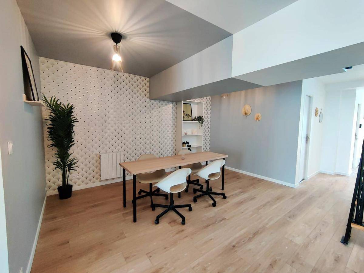 Double Room with Private Bathroom in Brest, Région de Brest