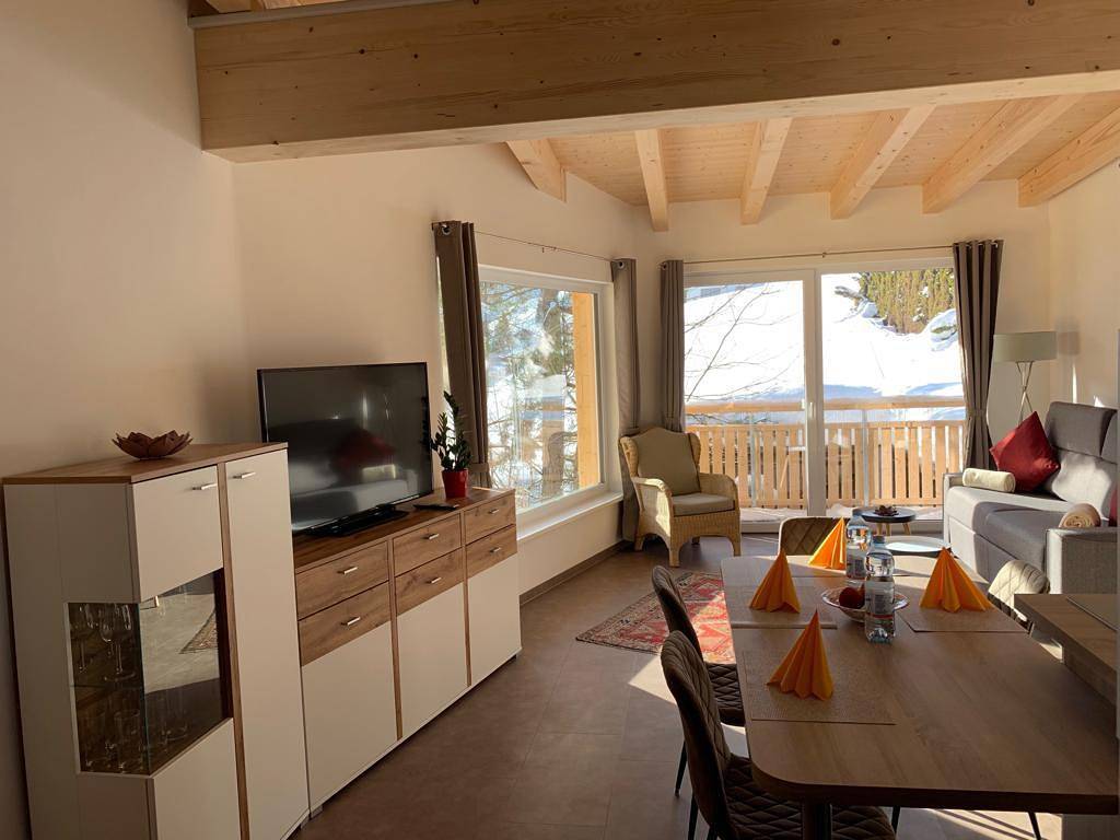 Ganze Ferienwohnung, Ferienwohnung 4, 1 Schlafzimmer in Hirschegg Kleinwalsertal, Mittelberg