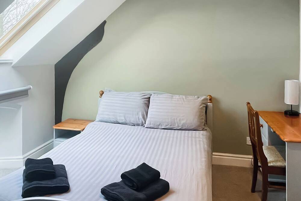 7 bedroom accommodation in Barras, near Kirkby Stephen in North Pennines AONB