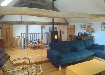 Gîte pour 8 personnes, avec jardin et terrasse dans Yonne