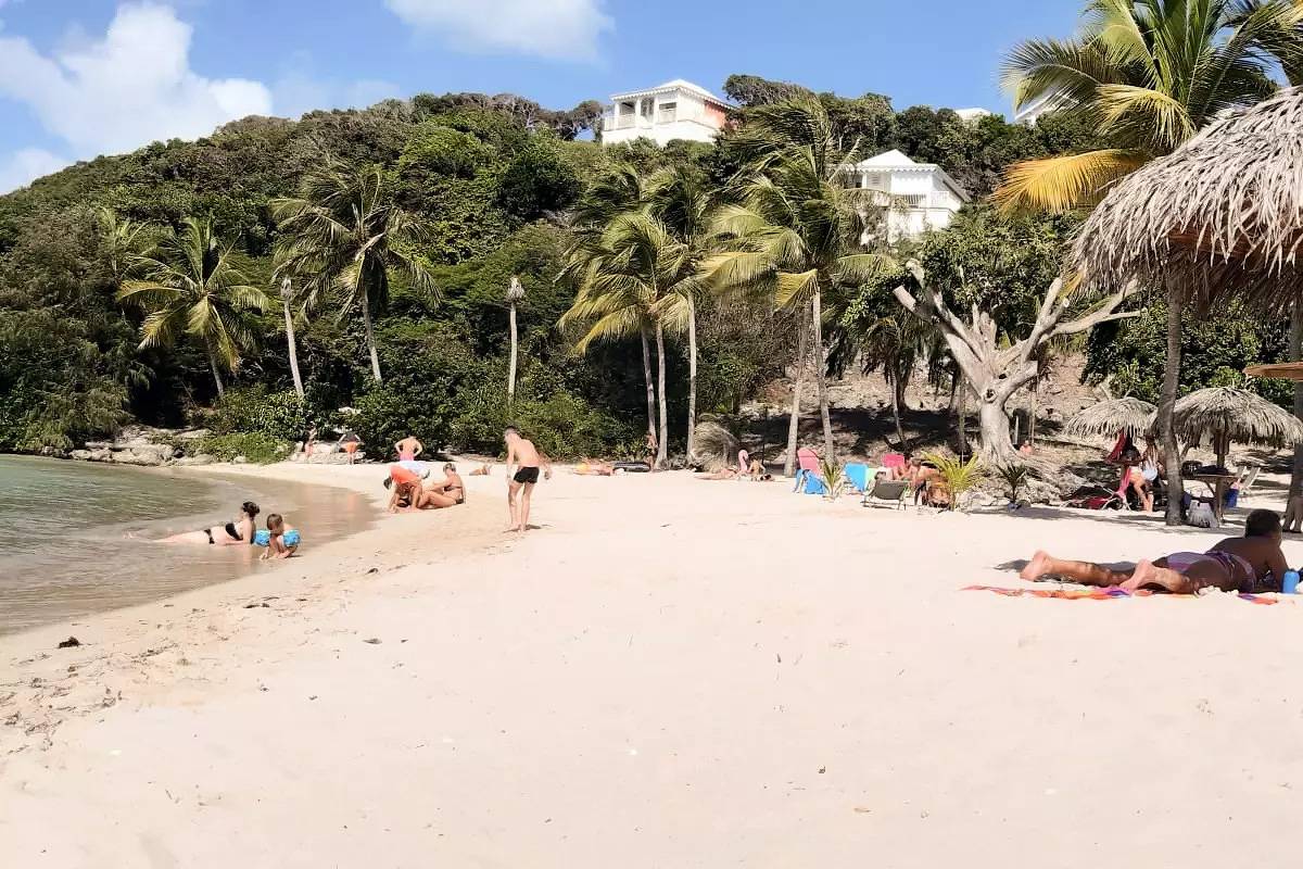 Appartement entier, Appartements pour 4 Personnes in Saint-François, Guadeloupe