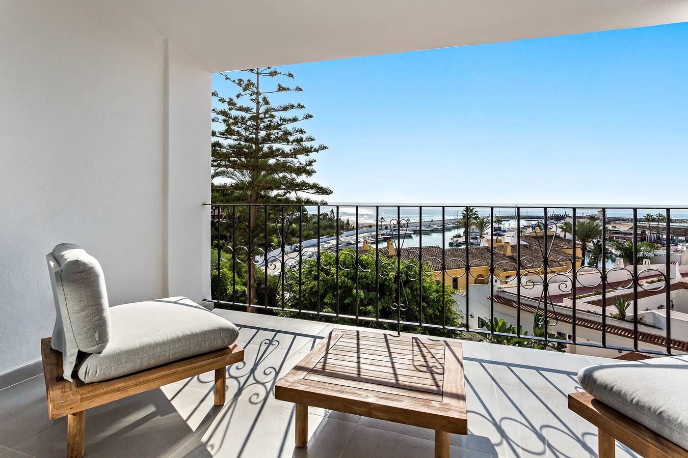 Geheel appartement, H45 Cabopino in Playa Cabopino, Marbella