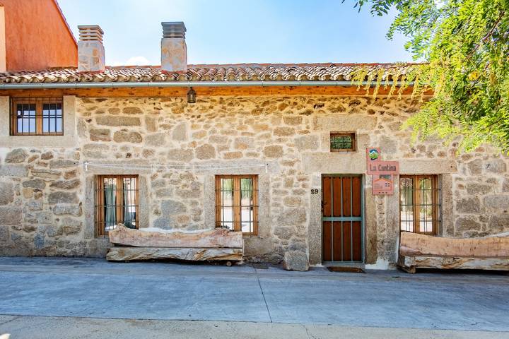 Casa rural para 11 personas, con Jacuzzi en La Aldehuela