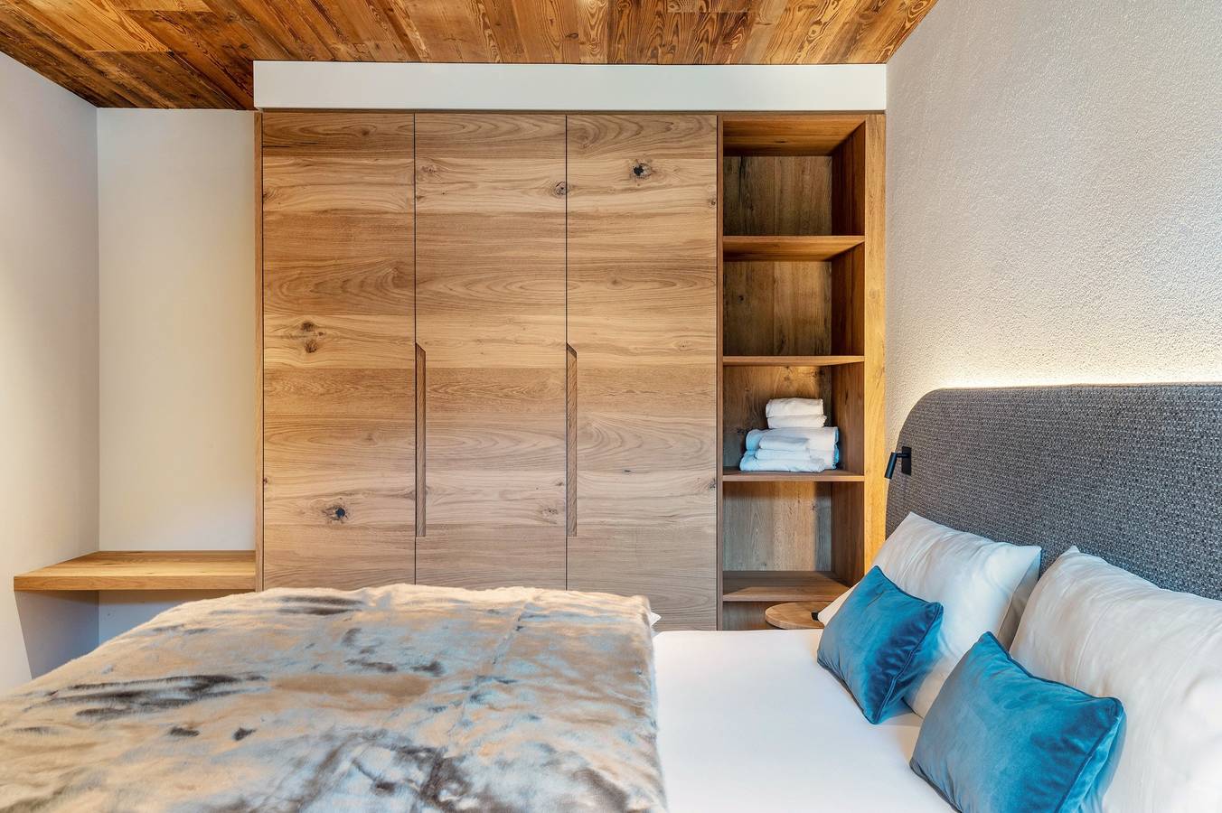 Appartamento intero, Villa Sofia Appartamento 'O' con vista sulle montagne, terrazza privata e Wi-Fi in Plan da Tieja, Selva di Val Gardena