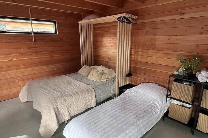 De Tuinkamer Groningen | ontbijt, gratis parkeren & eigen entree in Groninga, Región de Groningen