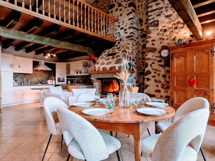 Gîte pour 6 personnes, avec jardin à Polignac - 3