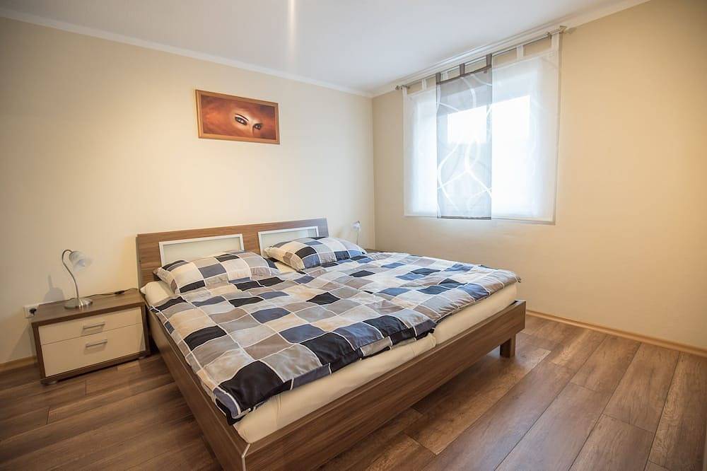 Ganze Wohnung, Gemütliche 3 F*** Ferienwohnung Mai in Plettenberg - Sauerland - auch mit Hund in Plettenberg, Märkischer Kreis