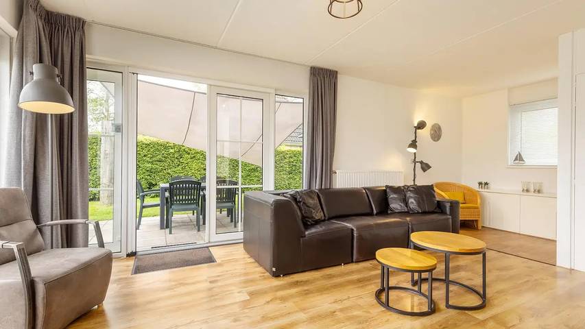 Bungalow für 4 Personen, mit Terrasse und Garten in Earnewâld - 4