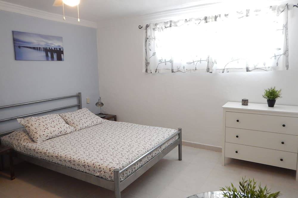 Peace and nature - beach, restaurants and shops a few minutes in Benajarafe, Vélez-Málaga