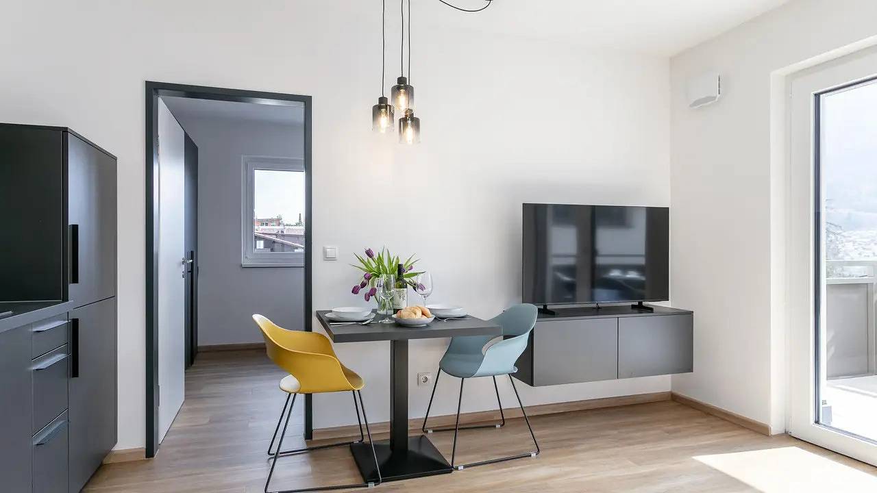 Geheel vakantieappartement, Ferienwohnung für 3 Personen (35 m²) in Jenbach in Jenbach, Bezirk Schwaz