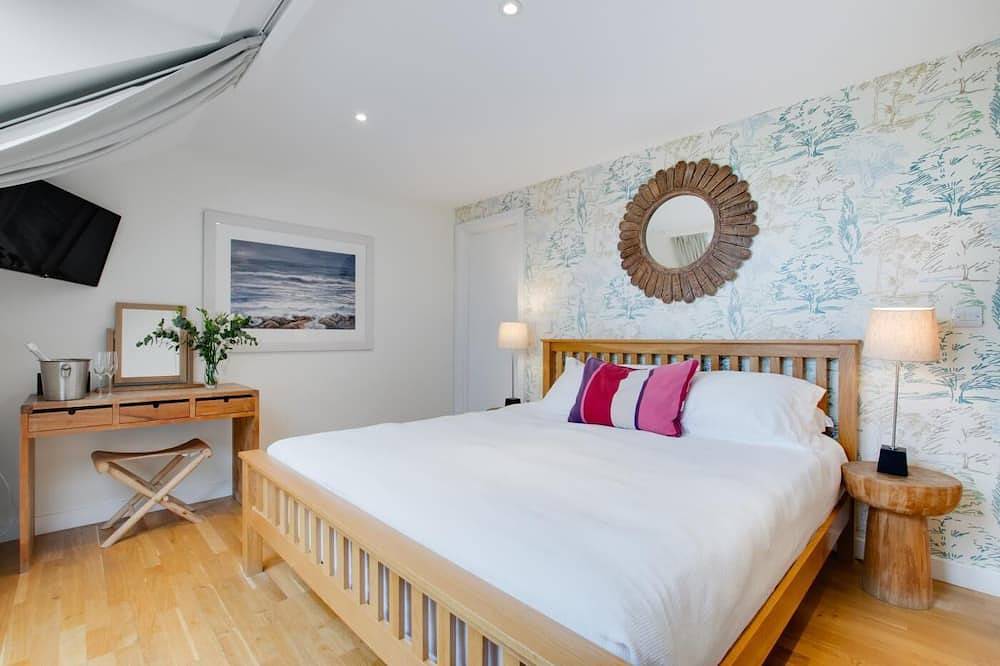 3 Bed in Trevone (oc-stcad) in Trevone, Cornwall