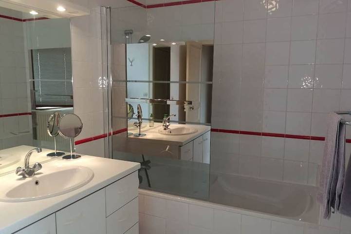 Location de vacances pour 2 personnes, avec terrasse et jardin à Montreuil-Bellay - 4