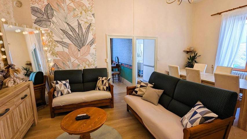 Location de vacances pour 6 personnes, avec jardin dans Migé - 2