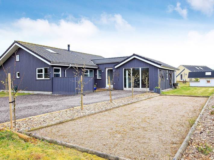 Ferienhaus für 10 Personen, mit Whirlpool und Sauna sowie Terrasse, kinderfreundlich in Tranum Strand