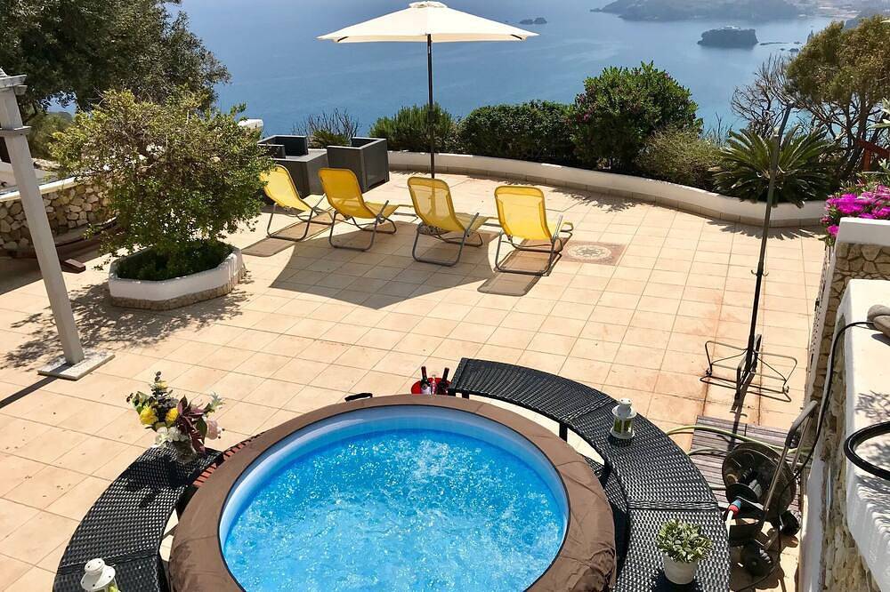Ferienhaus / Villa - Ponza in Ponza, Latium