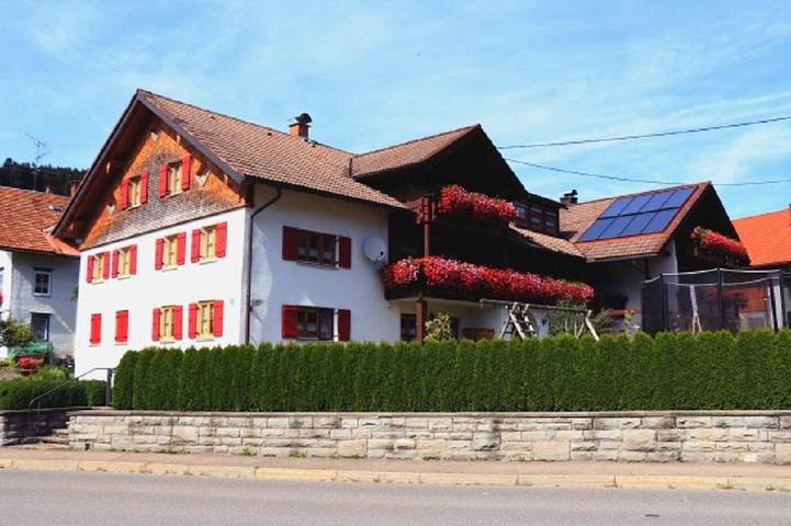 Ferienwohnung für 2 Personen, mit Balkon und Garten in Rettenberg - 2