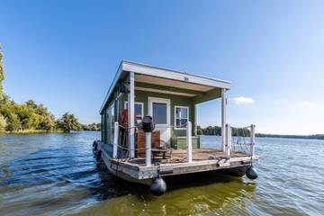Hausboot für 6 Personen, mit Seeblick, mit Haustier in Brandenburg