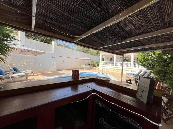 Casa rural para 8 personas, con terraza además de piscina y vistas en Periana - 4