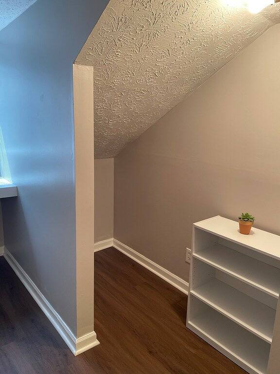 Ganze Wohnung, Magnolia Linen Company Unit 11 Downtown Auburn Across from Campus! in Auburn (AL), Alabama