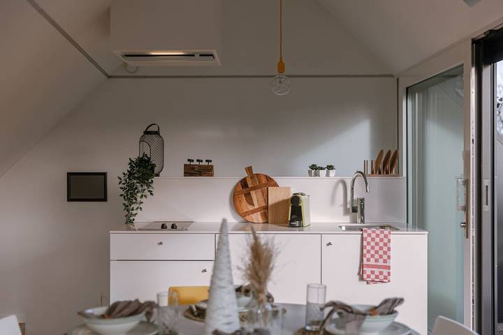 Ganze Wohnung, Bright 2Br apartment w/ balcony in Gent (Flandern), Gent