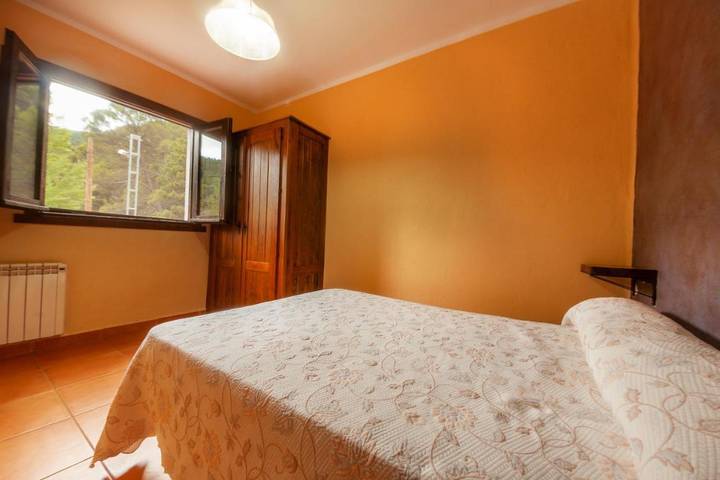 Casa rural para 8 personas, con vistas y piscina además de jardín y terraza, Se admiten mascotas en Sierra de Segura - 4