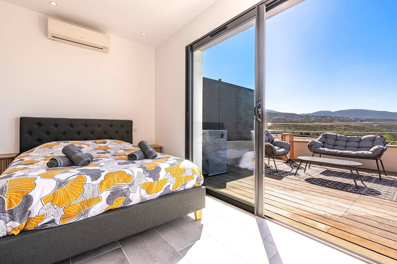 Appartement entier, Ô Loupiots - joli duplex à Porticcio in Porticcio, Grosseto-Prugna