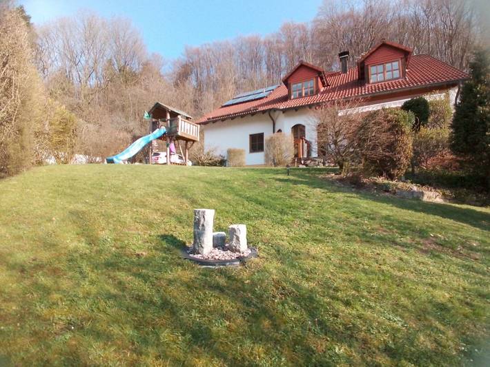 Ferienwohnung für 5 Personen, mit Garten und Terrasse sowie Sauna in der Fränkische Schweiz - 2