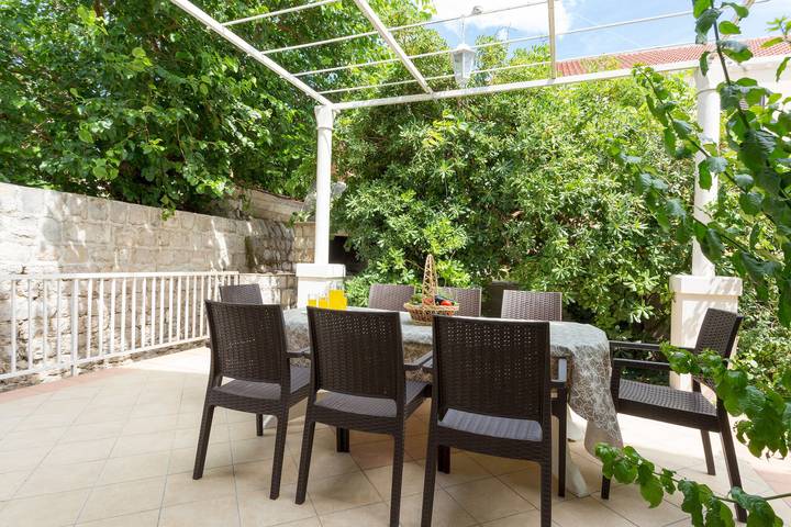 Villa pour 9 personnes, avec piscine ainsi que terrasse et jardin à Zaton - 3