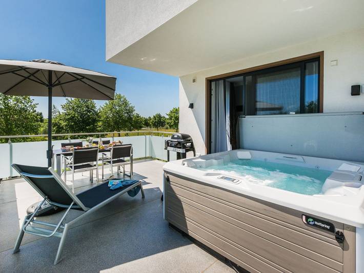 Ferienwohnung für 5 Personen, mit Sauna und Balkon in Göhren-Lebbin - 2