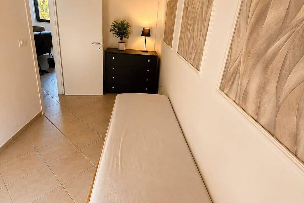 Ganze Wohnung, At Cherie's House! Nettuno! in Nettuno, Rom Provinz