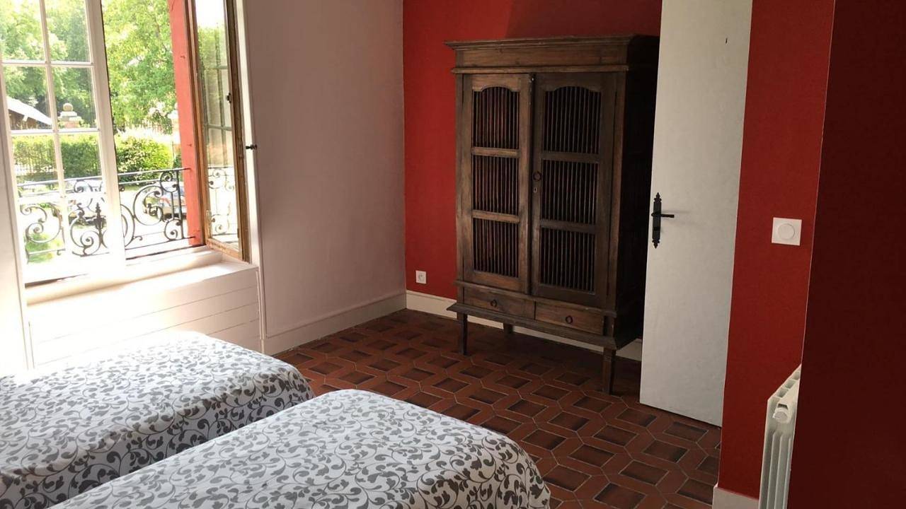 Chambres au Domaine de Seraincourt in Seraincourt, Parc naturel régional du Vexin Français