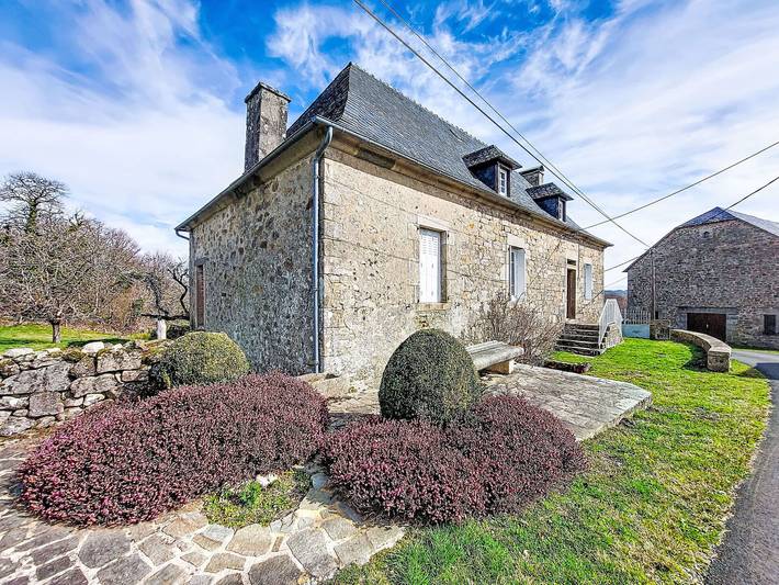 Location de vacances pour 2 personnes, animaux acceptés dans Saint-Martin-la-Méanne