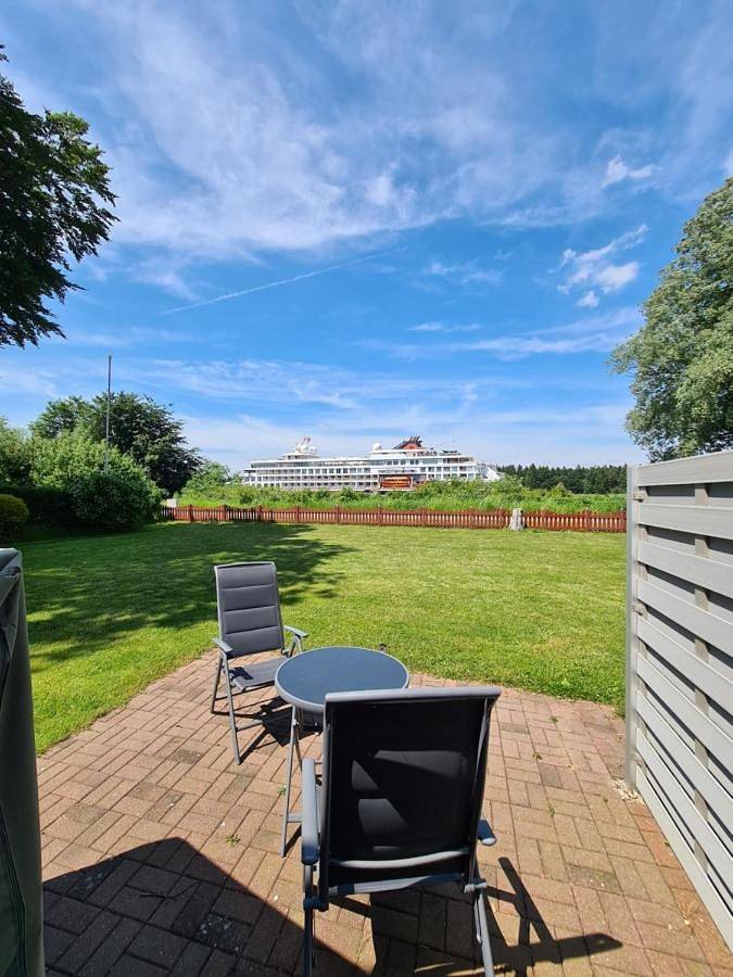 Ferienwohnung für 3 Personen, mit Terrasse und Garten sowie Sauna und Ausblick