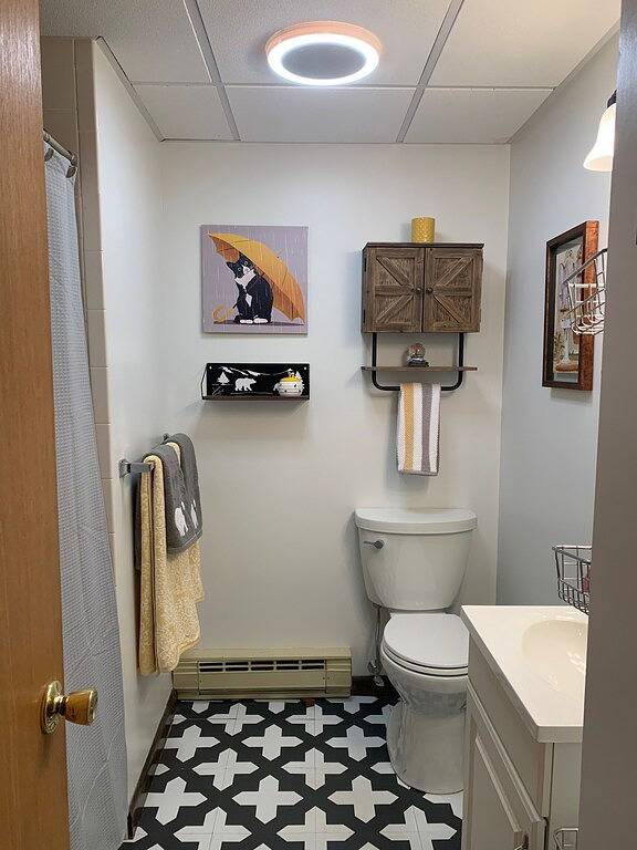 Mountain Chalet -Storyland & Outdoor fun awaits! Hiking, golf, shopping, dining! in Bartlett, White Mountain National Forest