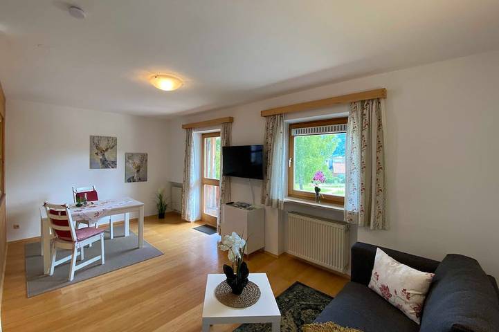 Ferienwohnung für 2 Personen, mit Balkon am Schliersee