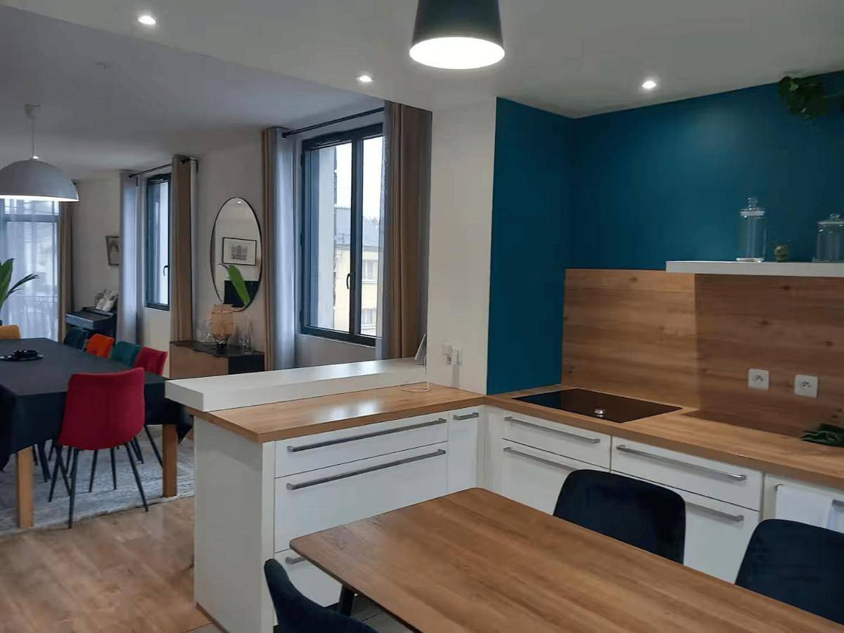 Grande maison familiale 8p, 14 max, pas de fête in Nantes, Région de Nantes