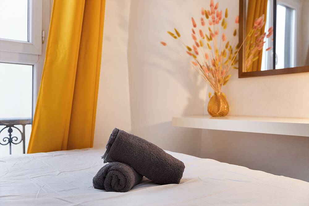 Ganze Ferienwohnung, Sacré-Coeur view, 2 min from Paris, Netflix & Cosy in Clichy, Hauts-de-Seine