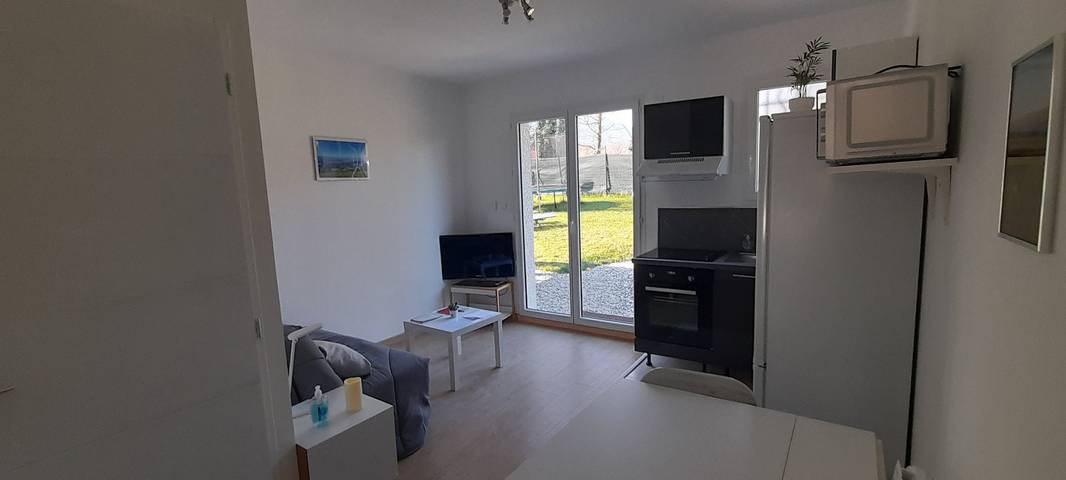 Gîte pour 2 personnes, avec terrasse et jardin en Haute-Savoie - 3