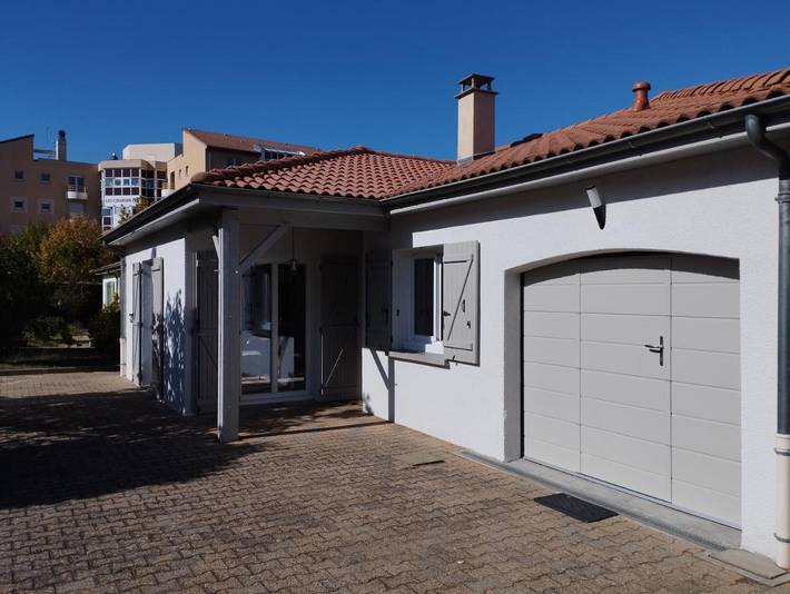 Location de vacances pour 4 personnes, avec jardin à Beaumont (Puy-de-Dôme)