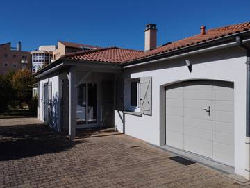 Gîte pour 4 personnes, avec jardin à Beaumont (Puy-de-Dôme)