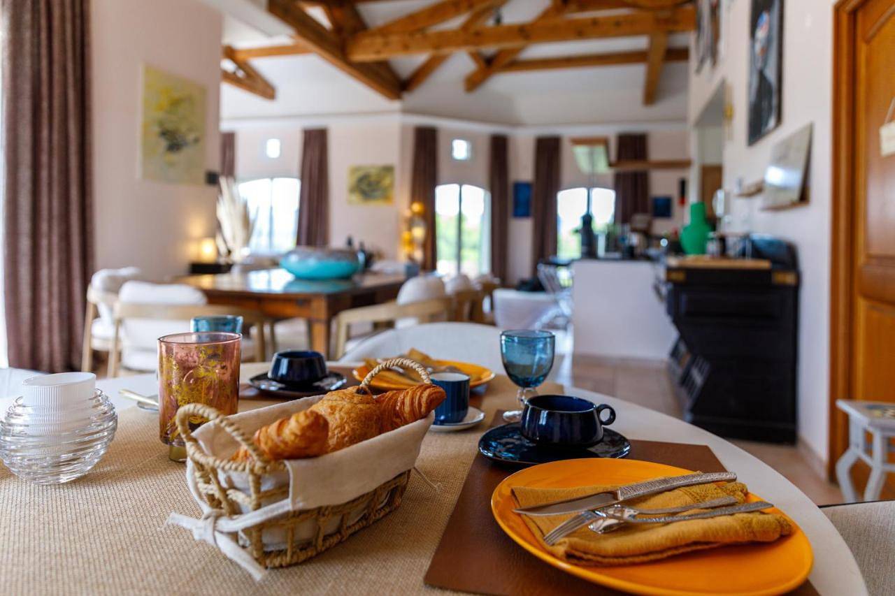 La Villa Kef - Maison d'hôtes & Spa in Mallemort, Région d'Arles