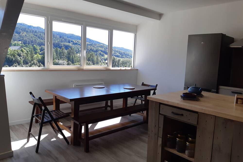 Appartement entier, Bel appartement T4, 84 m2, au cœur d'Ancelle, aux pieds des montagnes in Ancelle, Parc national des Écrins