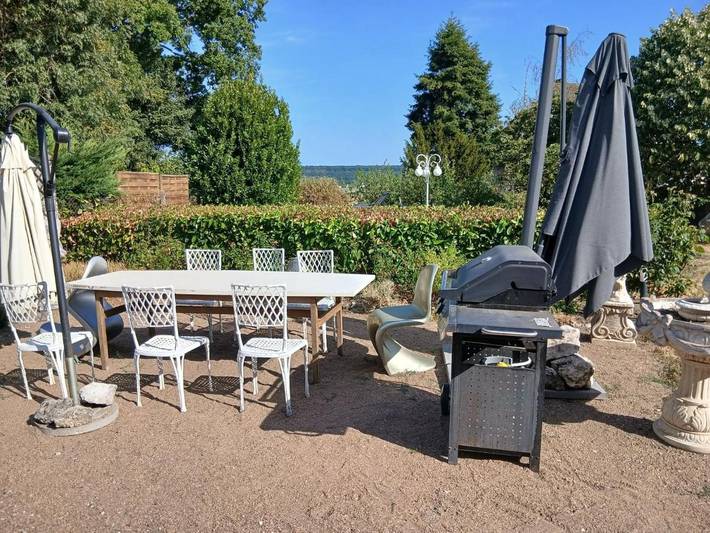 Gîte pour 2 personnes, avec Jacuzzi et Terrasse ainsi que Jardin et Piscine à Blois - 4