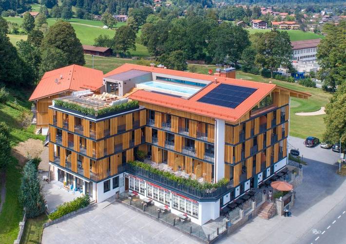 Hôtel pour 10 personnes, avec terrasse ainsi que sauna et piscine