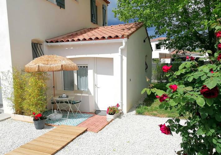 Gîte pour 2 personnes, avec jardin à Prades-le-Lez - 2