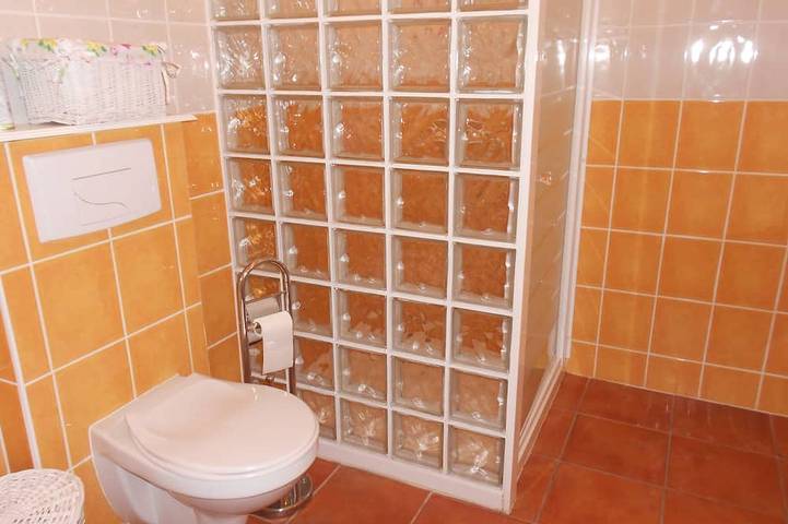 Gîte pour 4 personnes, avec terrasse et jardin à Saint-Jean-Pla-de-Corts - 4