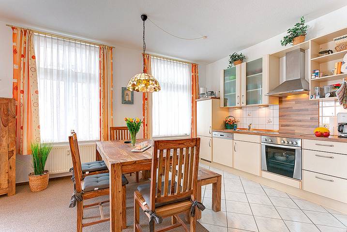 Apartamento vacacional entero, Villa Minna, Whg. 5 in Göhren, Rügen
